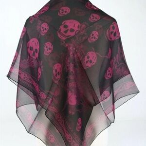 Alexander McQueen Black and Pink Skull Scarf